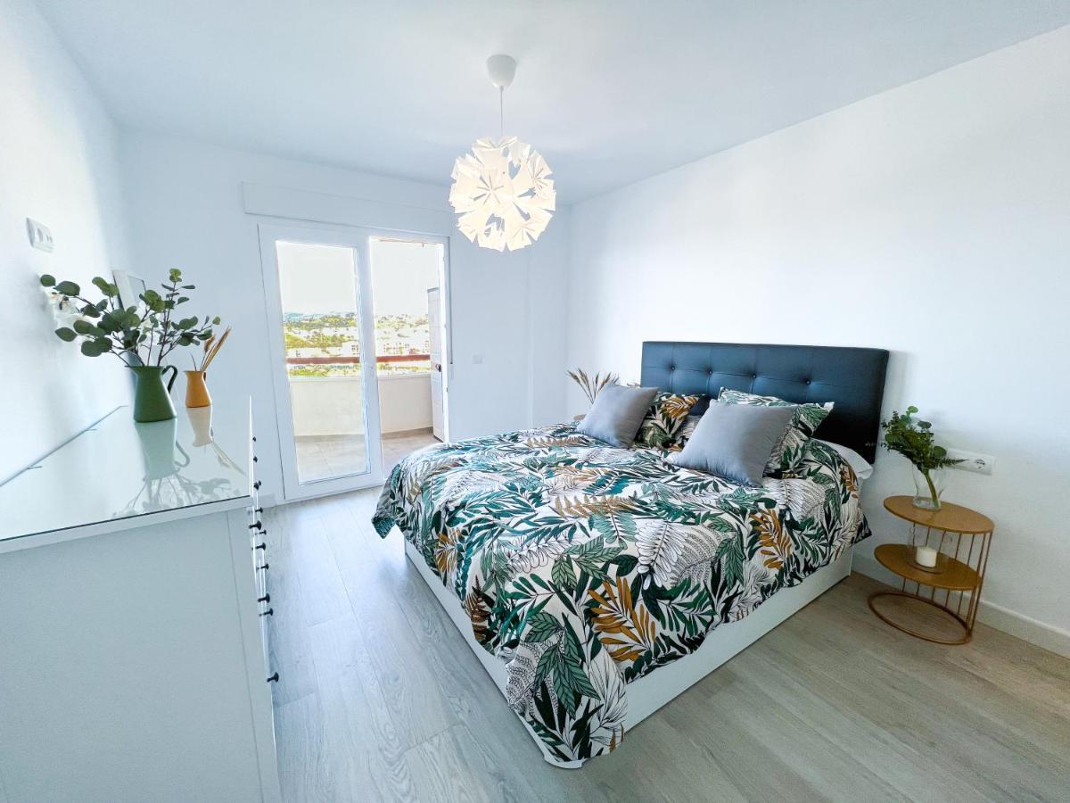 Apartamento A 900 M De La Playa Y Con Vistas Al Mar En Fuengirola Exterior photo